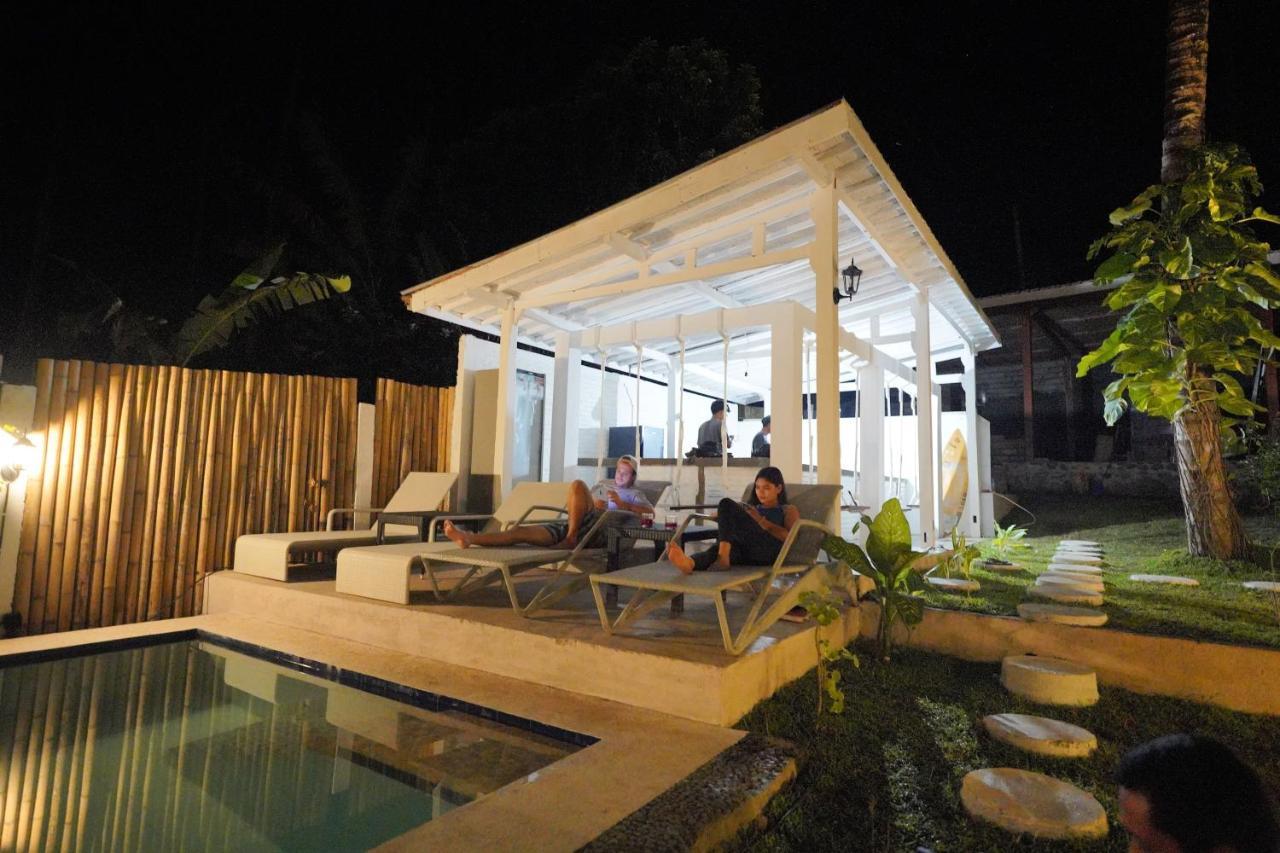 Hotel La Vie En Rose à Senggigi Extérieur photo